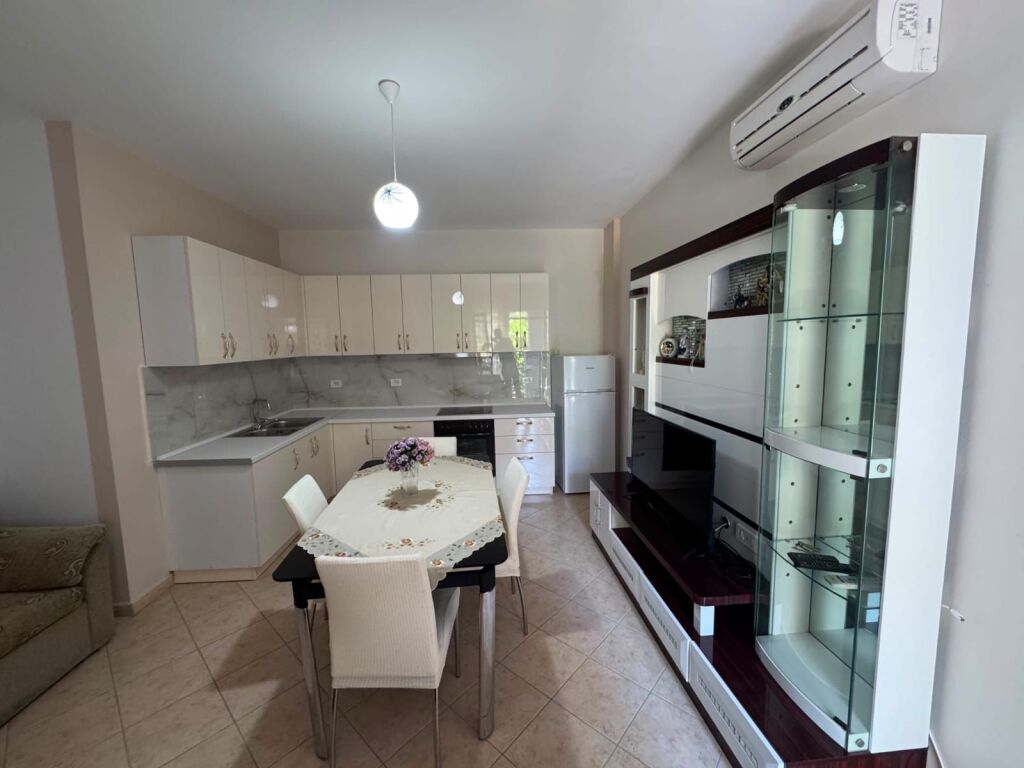 Apartment 1+1 for rent in Astir !
