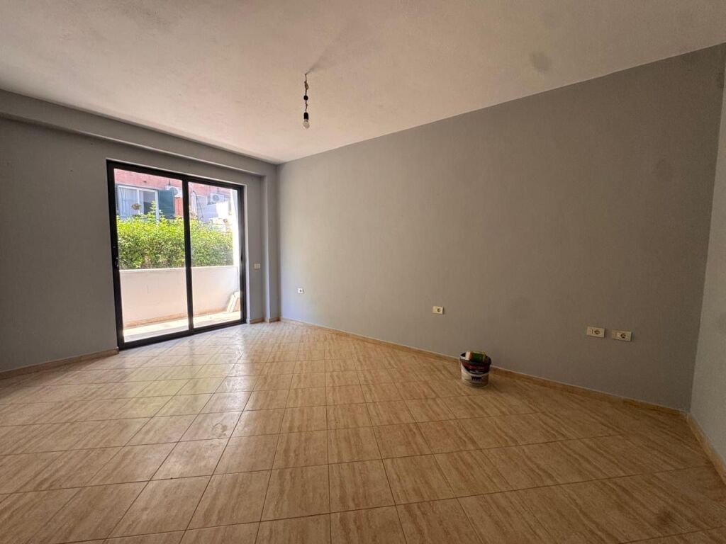 Apartament 2+1+2 per qera Bosh Tek Kodra e Diellit !
