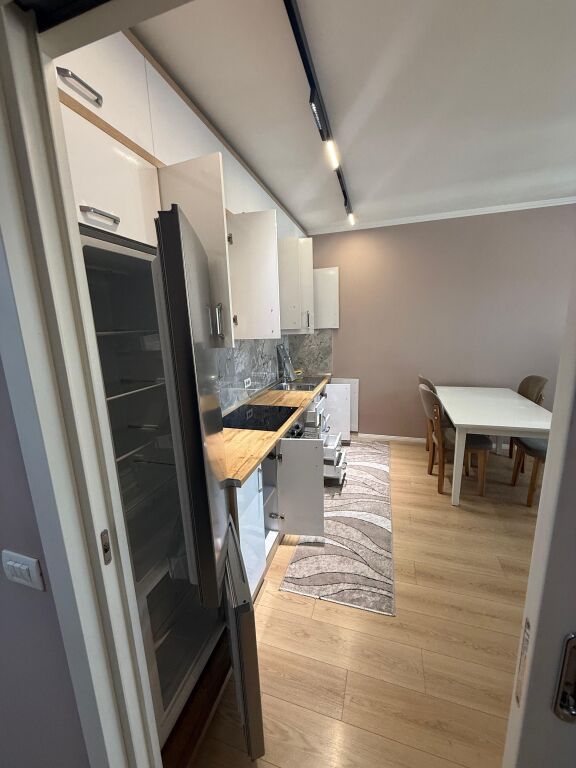 Appartamento 1+1 + Garage in affitto Palazzo Eglos