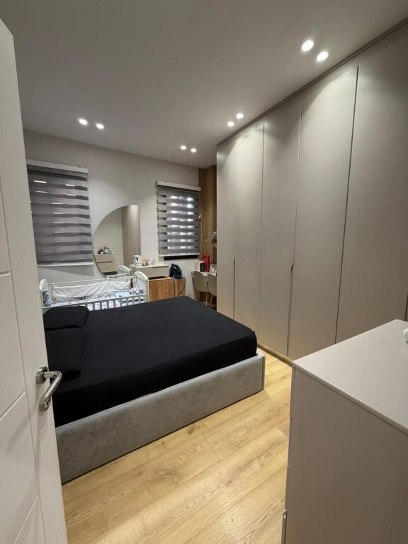 Apartament 2+1 per qira perballe QSUT
