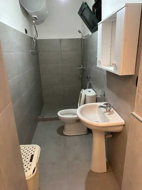 Qera | Garsoniere | Komuna e Parisit | 450 €/muaj