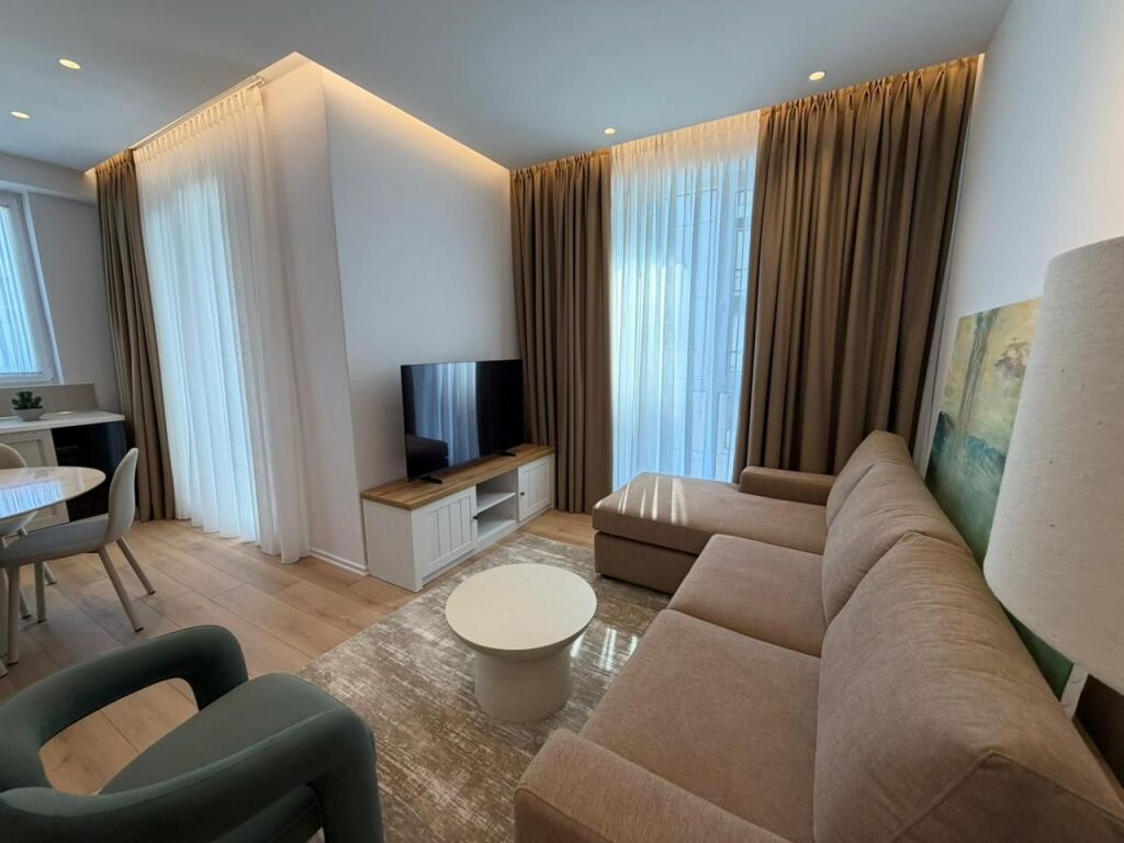 🏡 JEPET ME QIRA APARTAMENT 1+1 + POST PARKIMI – KOMUNA E PARISIT💰 Çmimi: 105,000 Lekë/Muaj