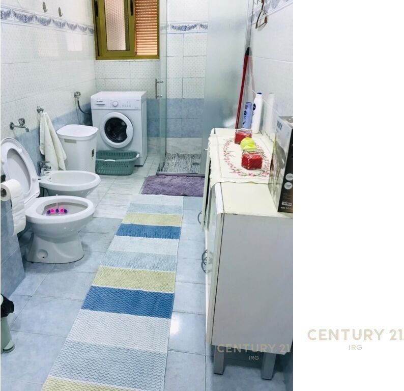 APPARTAMENTO 2+1 IN AFFITTO, PIAZZA SKËNDERBEJ - CENTRO. IRG143115