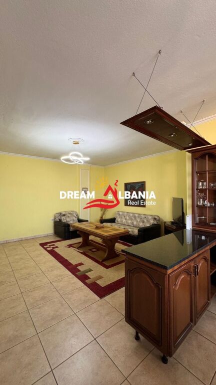 2+1 Apartment for Sale in Pazari i Ri, Tirana