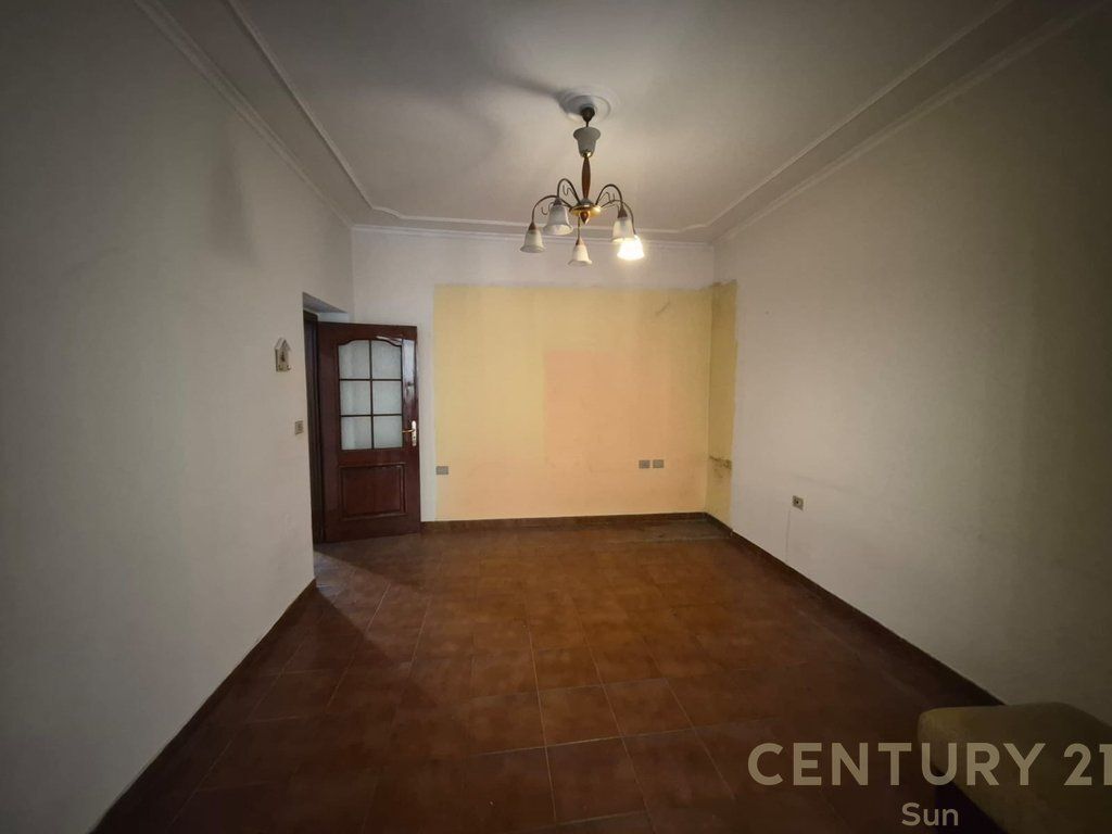 Apartment 3+1+2 with Storage and 2 Balconies for Sale at the Former Bus Park – 240,000 €