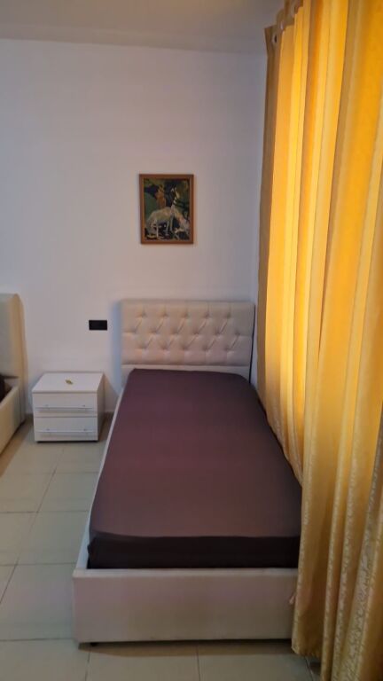 Rent | Apartament 1 + 1 | Rruga e Dibrës | 500 €/month