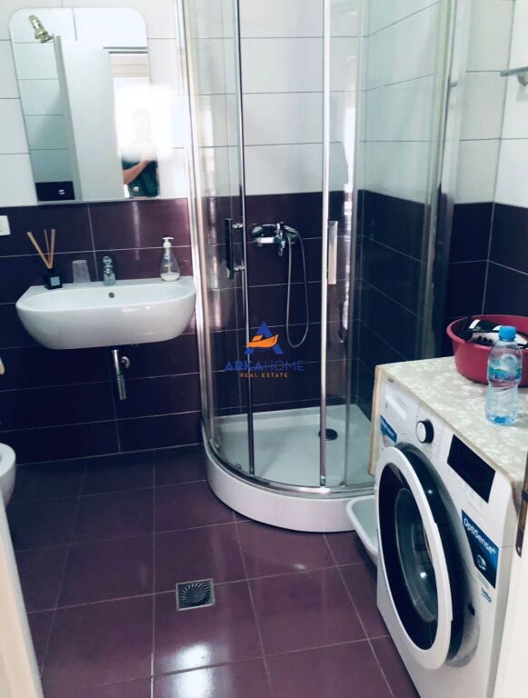 AFFITTASI APPARTAMENTO 2+1+BALCONE "TE SELVIA" 70.000 LEKE