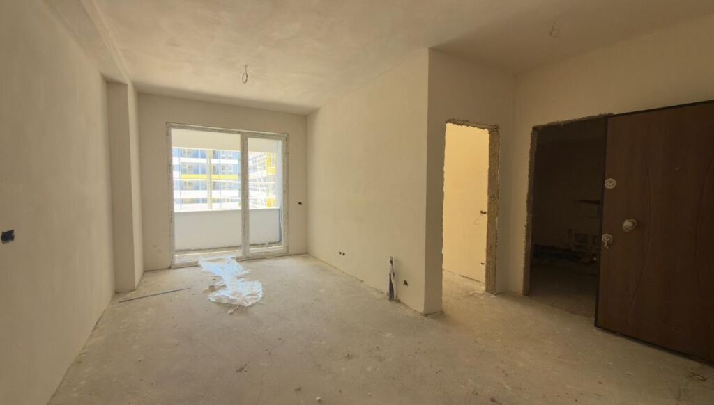 Shitet, Apartament 1+1+ ballkon , ”Univers City ”, Tiranë.