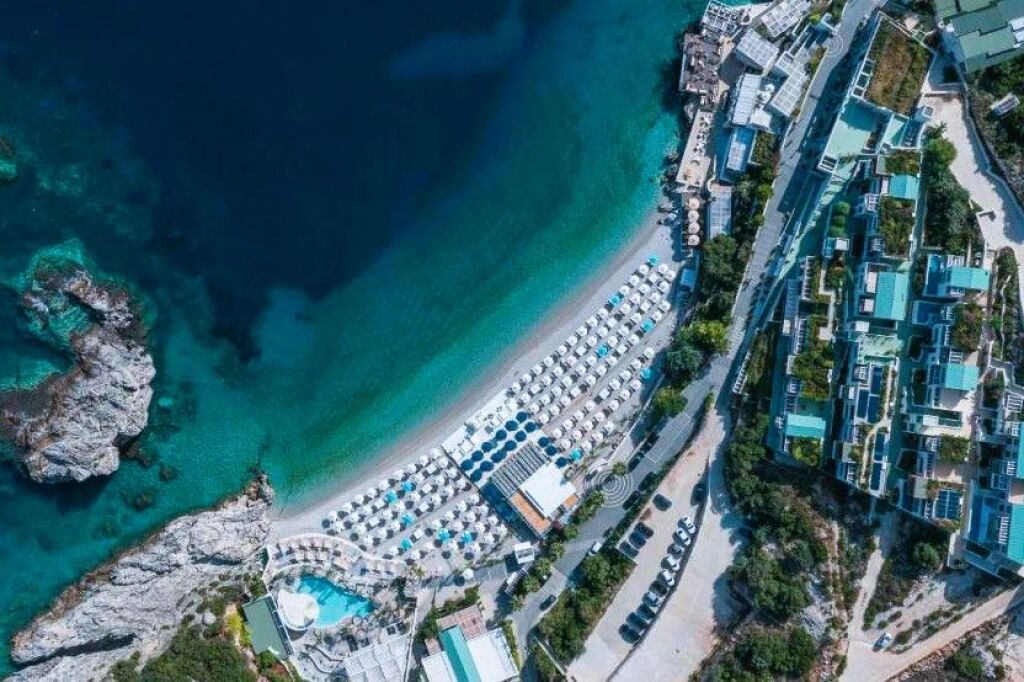 **🏡 Apartment 2+1 with Veranda + Parking for Sale in Folie Village, Jalë**