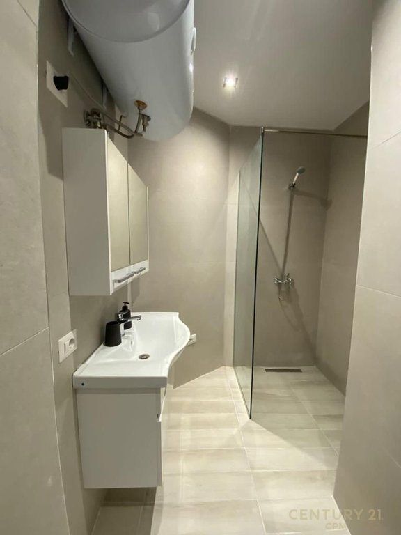 INXHINIERIA E NDERTIMIT, JAPIM APARTAMENT 1+1 ME QIRA