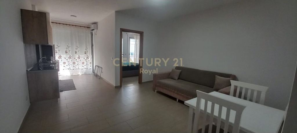 Apartament 1+1 me qera ne rrugen Don Bosko ROYAL142954