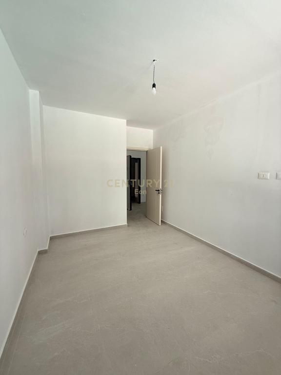 Apartment 1+1 For Sale in Mali i Robit !