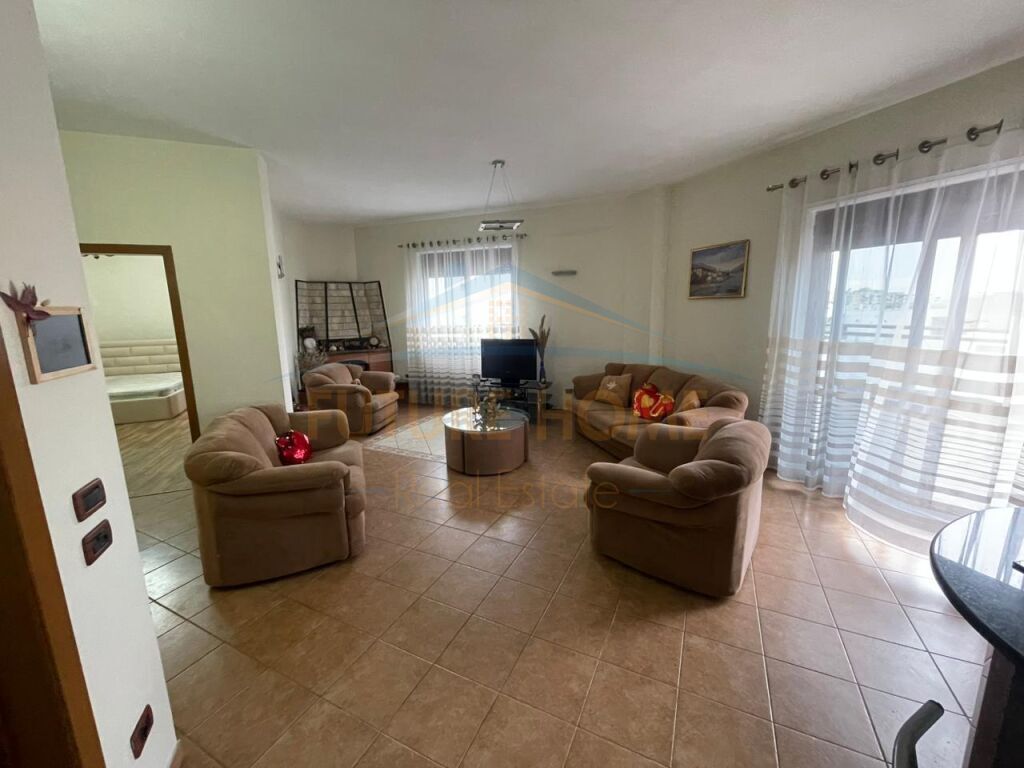 Qera, Apartament 1+1, Prane Kazazit, Durres