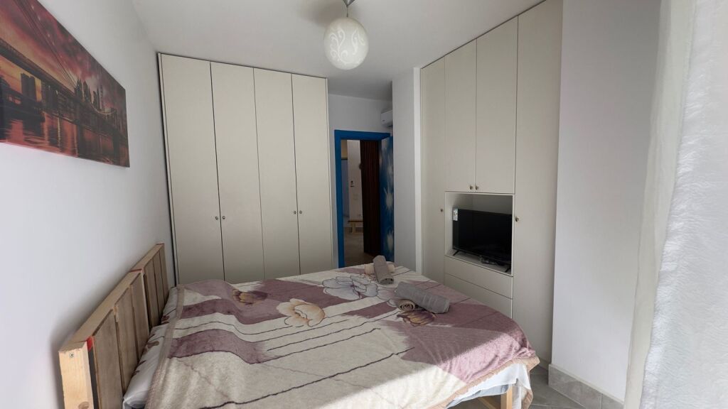 Shitet, Apartament 1+1, Kodra e Diellit, Tirane .Empire70538