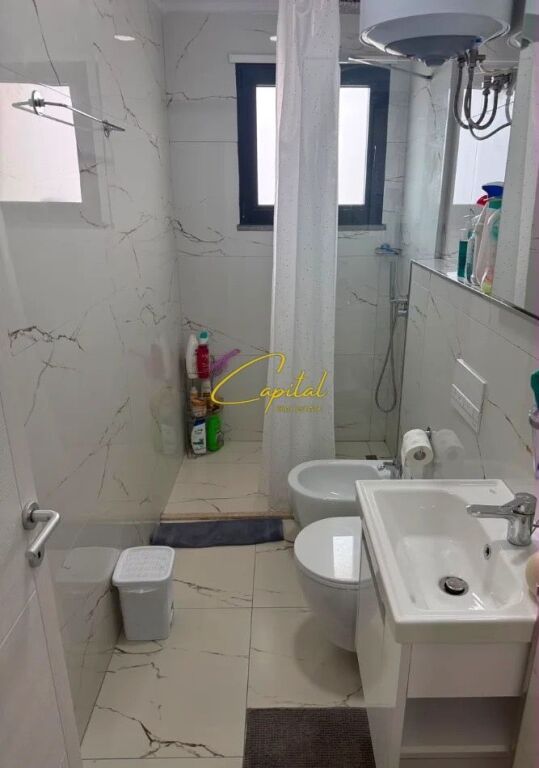 APPARTAMENTO IN AFFITTO 1+1 SCUOLA DI BALLO 65.000 LEKE