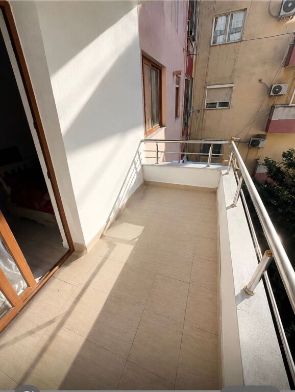 In Xhamllik near Shtraus square, a fully furnished 1+1 apartment is for rent!