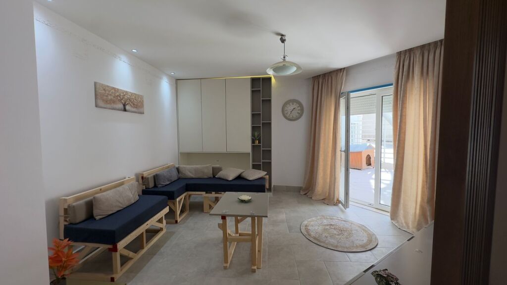 Shitet, Apartament 1+1, Kodra e Diellit, Tirane .Empire70538