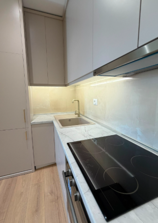 🏡 SHITET APARTAMENT 2+1  MYSLYM SHYRI, TIRANË