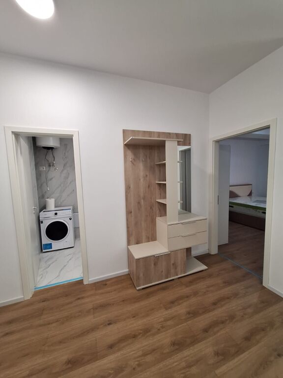 Tirane, Appartamento in Affitto 1+1 Piano 4, 61 m² 43.000 LEK (Complesso Kaimi, ALI DEMI) SENZA COMMISSIONE