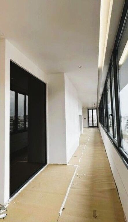 OPEN SPACE OFFICE FOR RENT AT THE DELIJORGJI COMPLEX