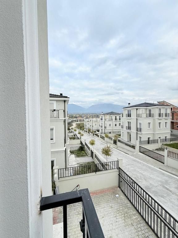 MODERN 3-STORY VILLA FOR RENT NEAR TEG!!!