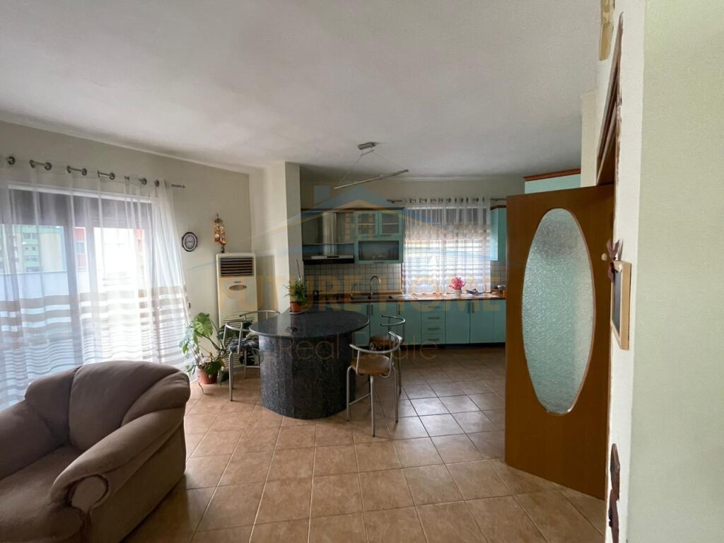 Qera, Apartament 1+1, Prane Kazazit, Durres