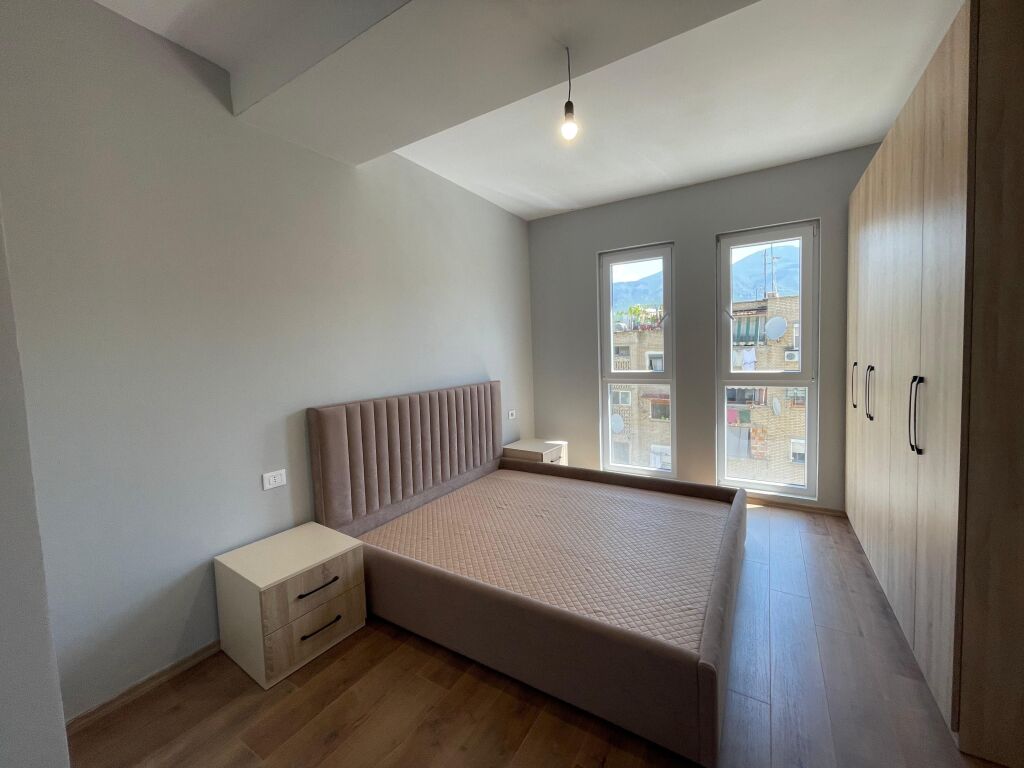 Apartment 2+1 for rent United School !