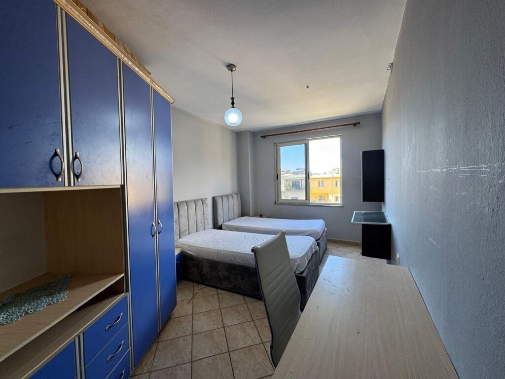 Apartament 3+1 për Shitje pranë Shkollës së Baletit!
