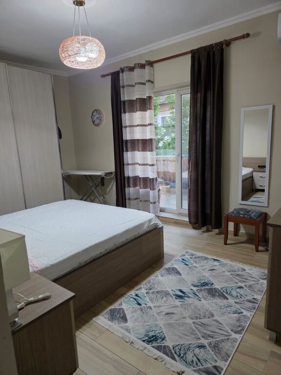 Affitto | Apartament 2 + 1 | Ali Demi | 650 €/mese