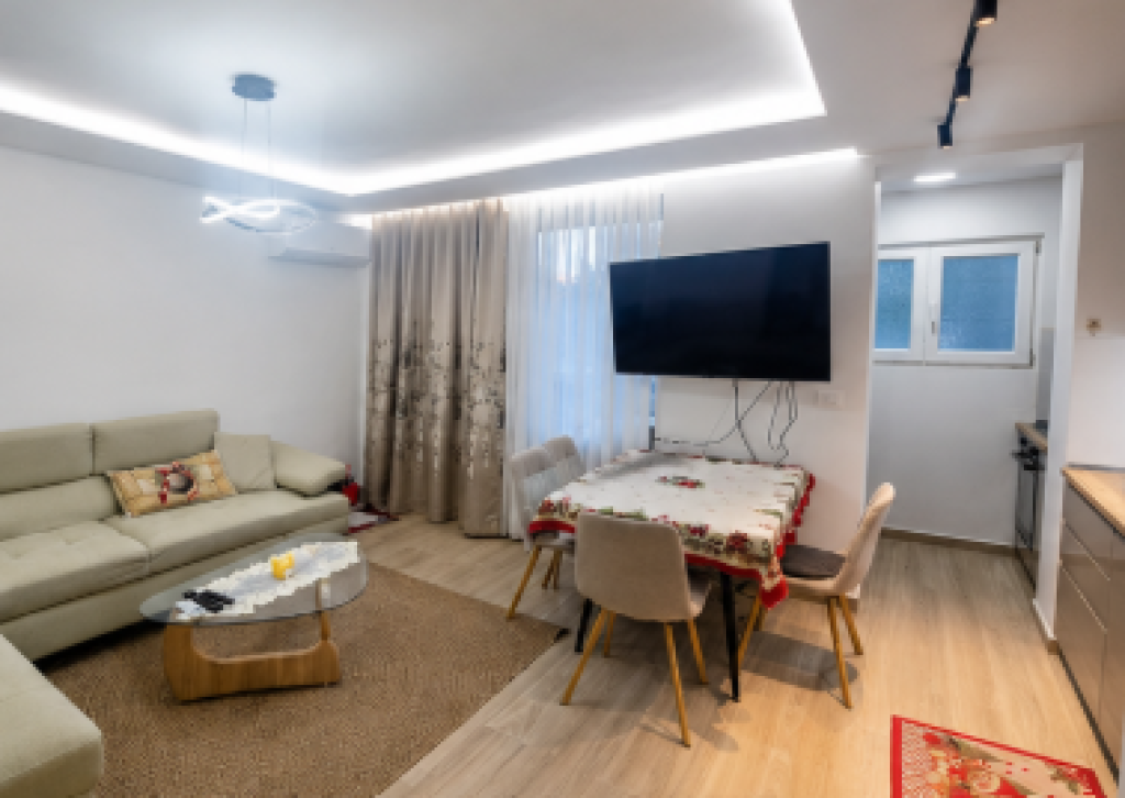 🏡 SHITET APARTAMENT 2+1 – TEK BRRYLI 📍