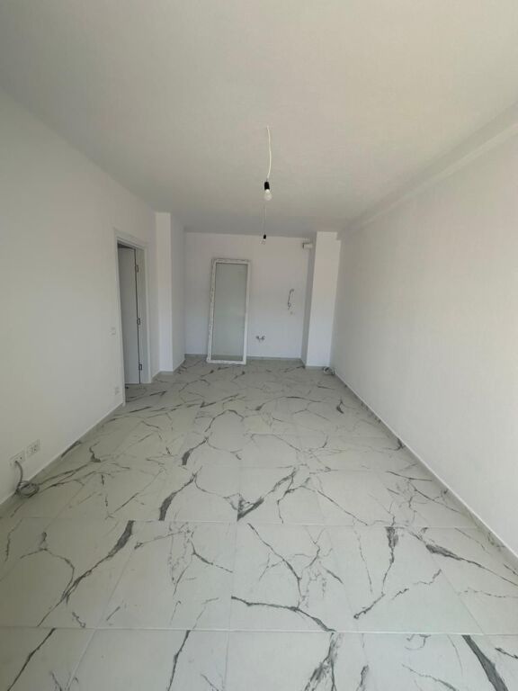 📌 Ufficio in affitto – Univers City