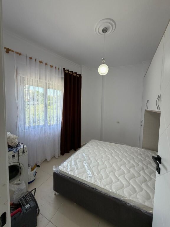 Apartament 1+1 per qera Kopshti Botanik !