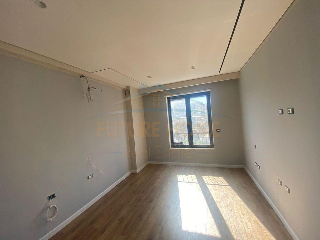 For sale, Apartment 2+1+2, Karl Gega Street. OPP70373