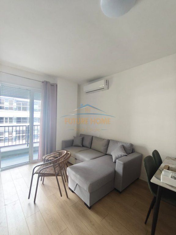 Qera, Apartament 1+1+ post parkimi,Univers City