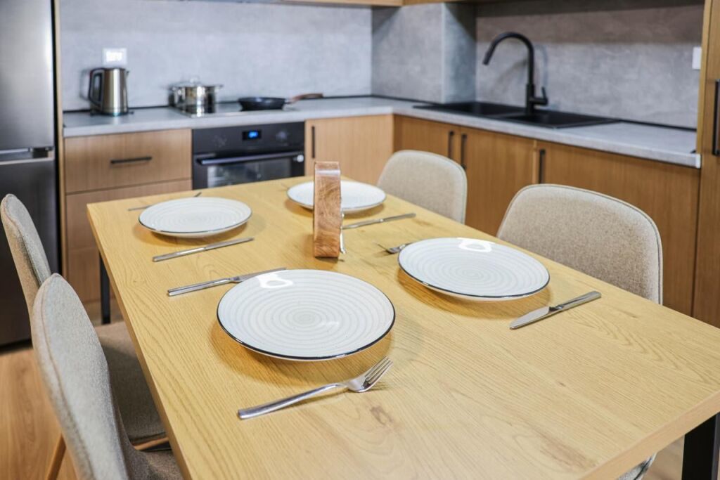 Shitet apartament 1+1 (me hipoteke)