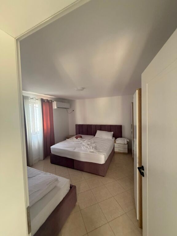 Qera | Apartament 1 + 1 | Qendra Shëndetësore Qytet Studenti | 490 €/muaj