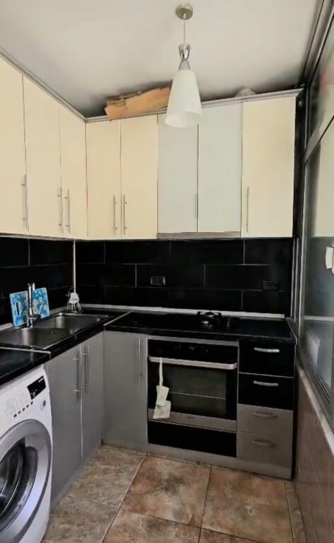 Jepet Me Qera Apartament 1+1