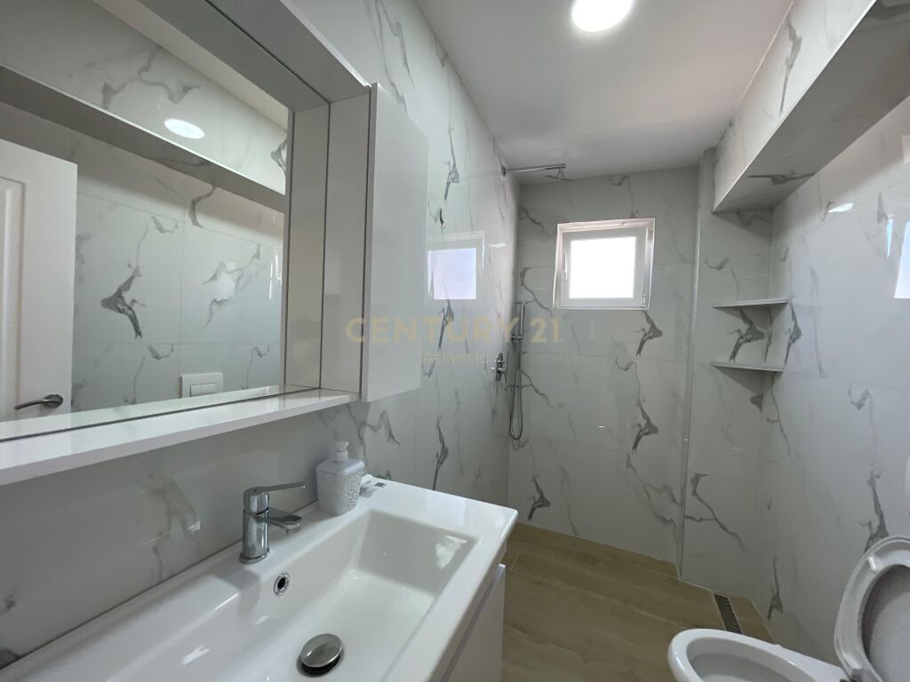 APPARTAMENTO 1+1 IN VENDITA VICINO OSPEDALE AMERICANO, DURRES!