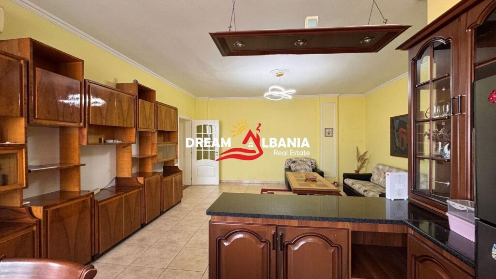 2+1 Apartment for Sale in Pazari i Ri, Tirana