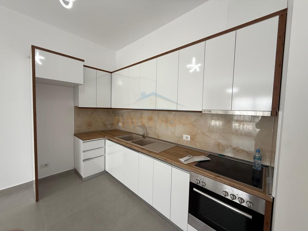 AFFITTO Appartamento 1+1, Ex-Dogana, Tirana. DB70497