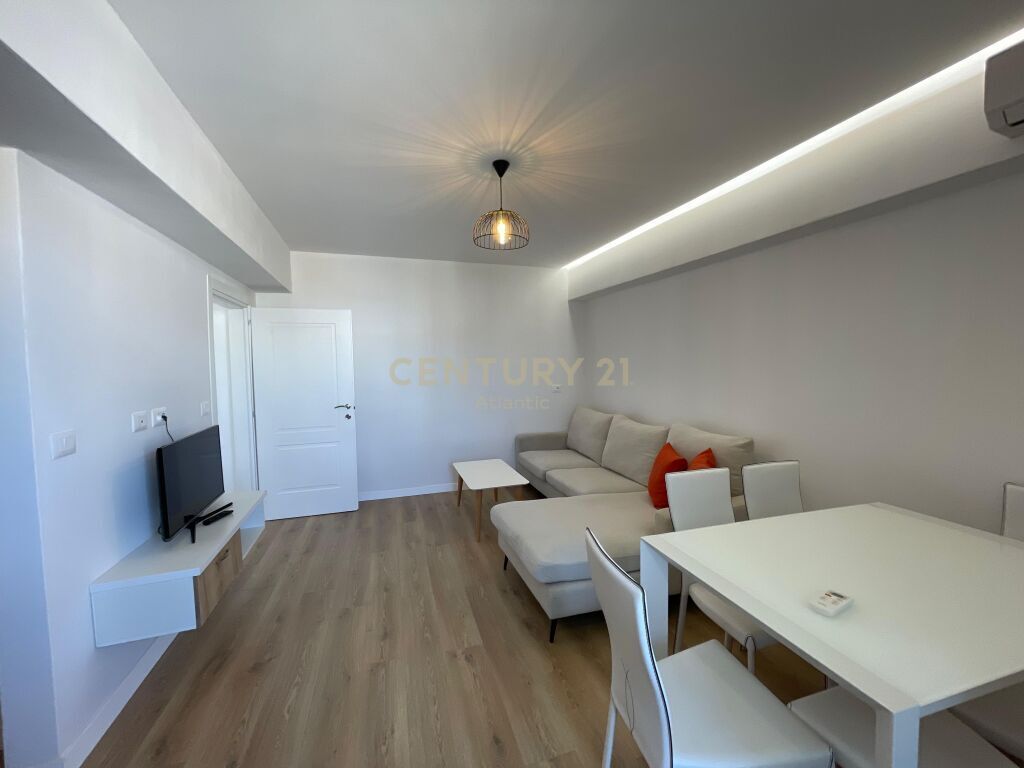 APPARTAMENTO 1+1 IN VENDITA VICINO OSPEDALE AMERICANO, DURRES!