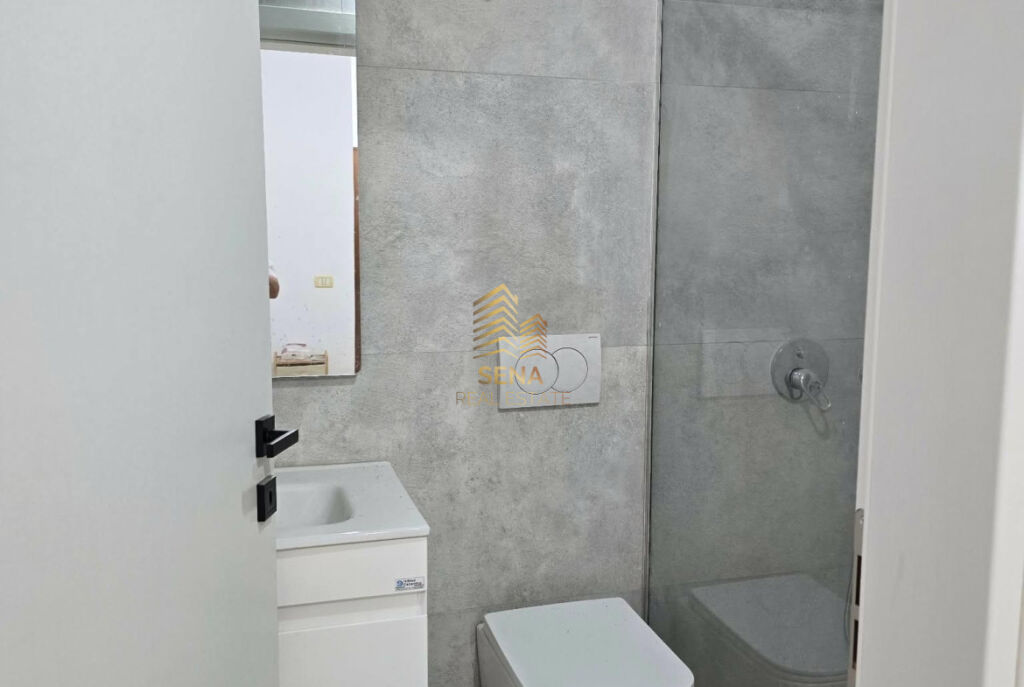 Qira, Apartament 2+1+blk, Rruga 5 Maji pas Concordit, 500 Euro/Muaj
