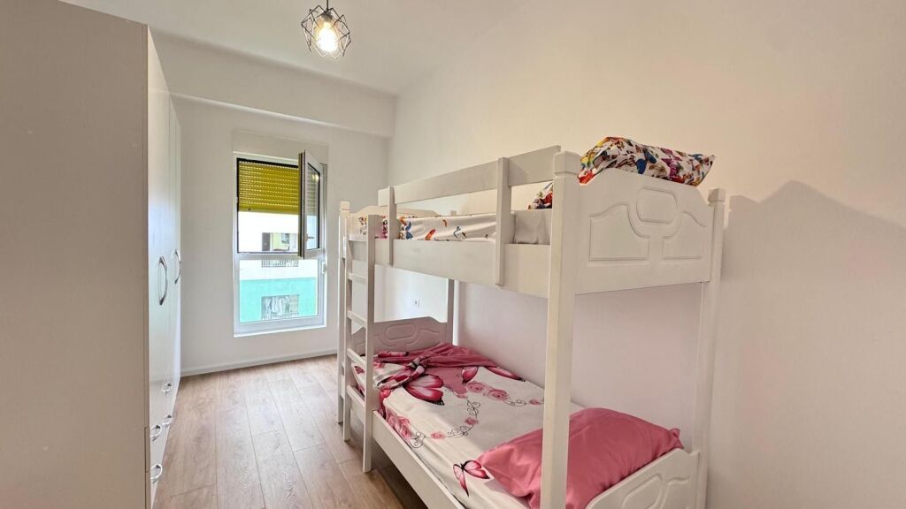Apartament 2+1+2 me qira