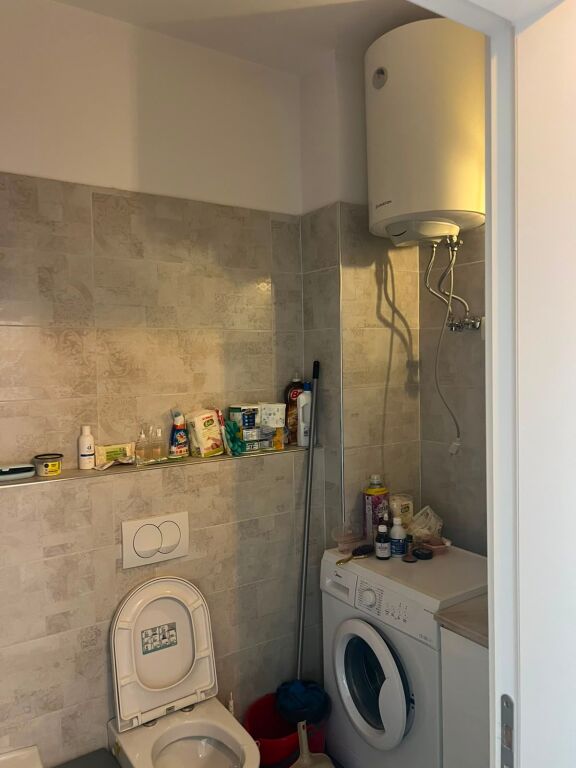 21 December Super 1+1 apartment for sale in building with elevator with ownership certificate