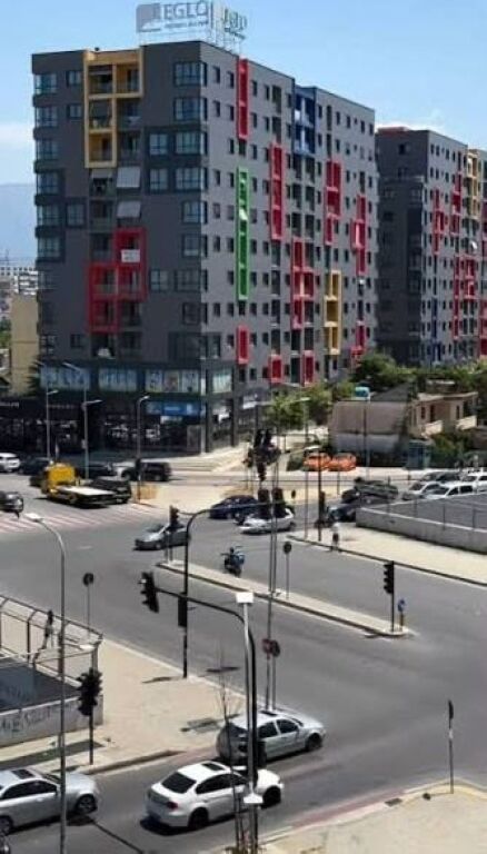 Ambjent zyre me qera - Astir