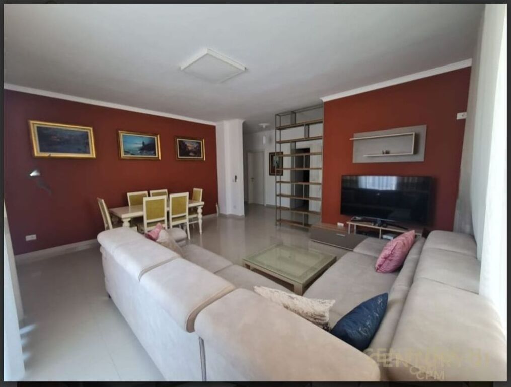 Apartament 2+2+2+Parking për qira tek xhamia, Kopshti Botanik!