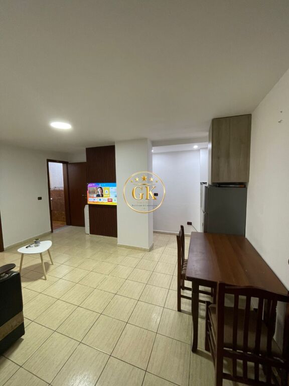 🏡 APARTAMENT ME QERA 1+1 PRANË UJËSJELLËSIT DURRËS