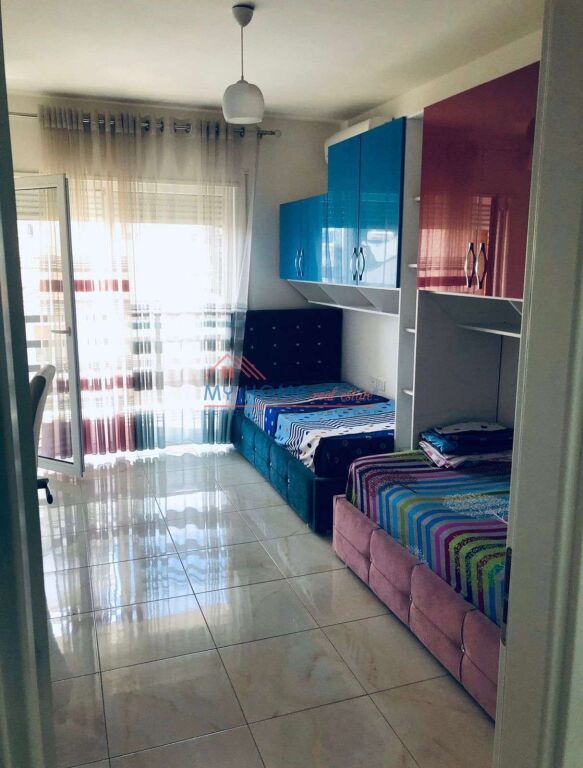 Apartament 2+1+2 me qera tek Selvia ne Tirane