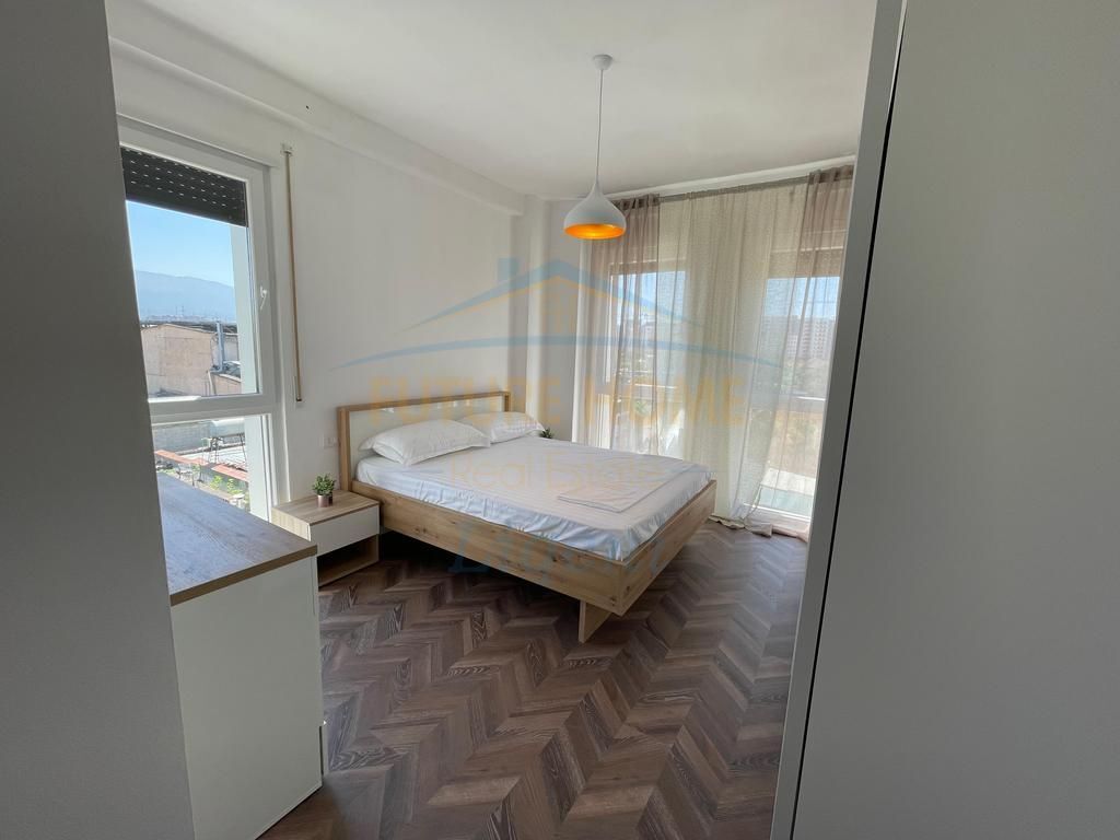Qera, Apartament 2+1+2, Stacioni i Trenit, Tiranë. 600 €