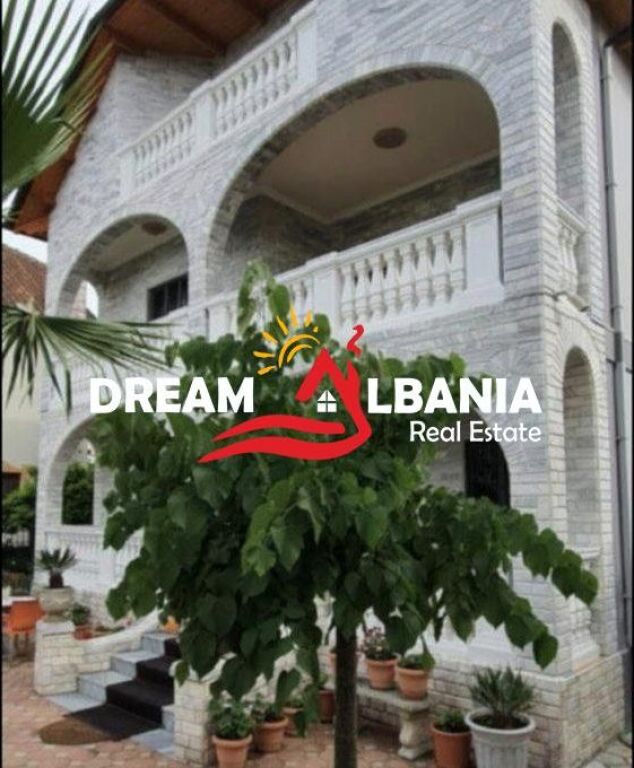 Shitet vile 3 kateshe ne autostraden Tirane—Durres prane Casa Italia ( ID 4151065).